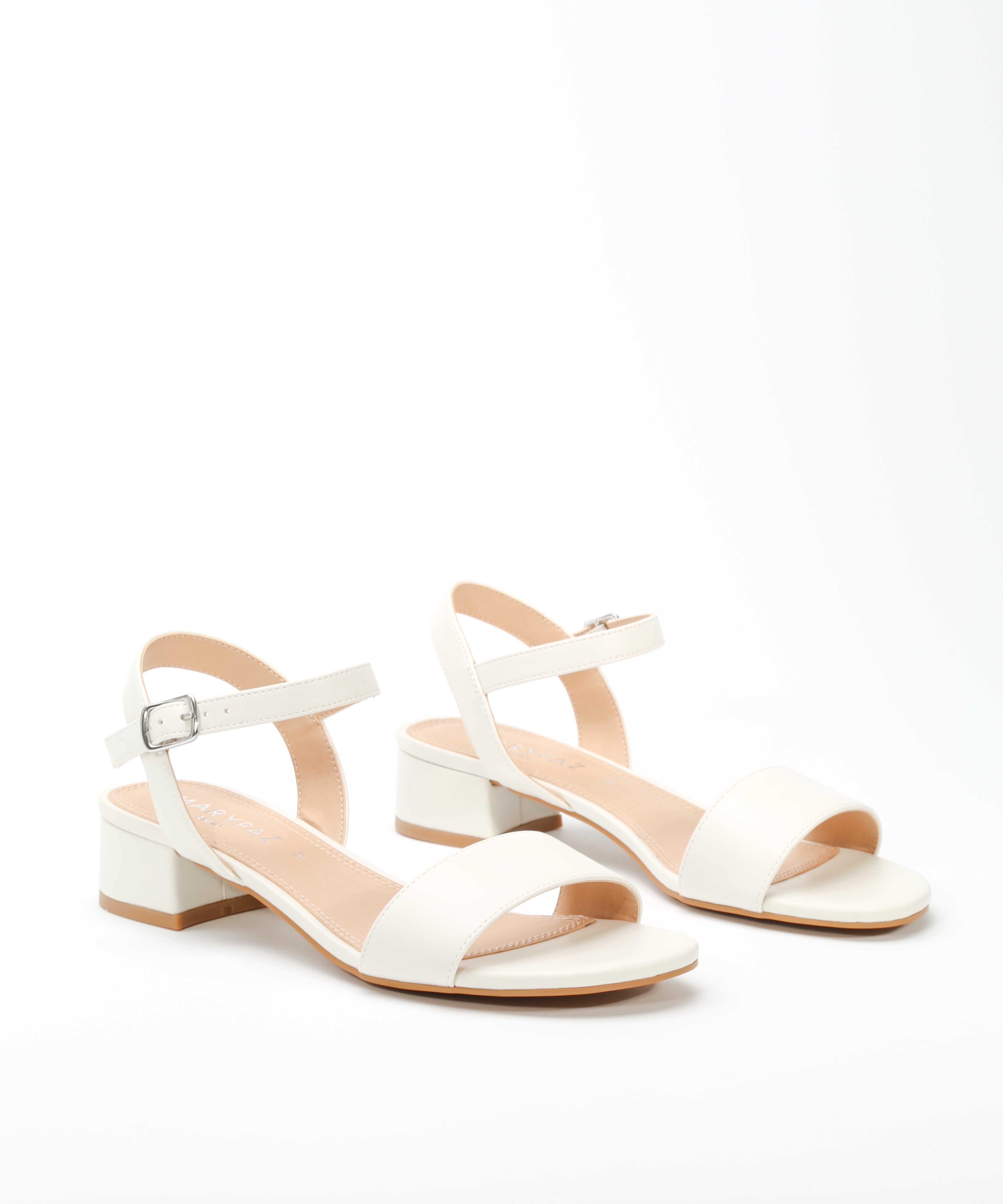 Sand&aacute;lia de salto baixo image number null